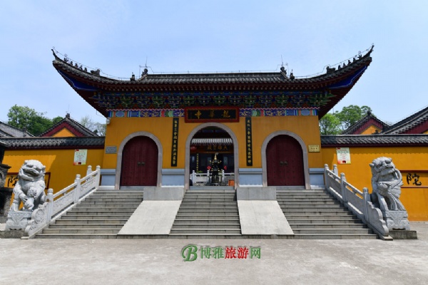 武汉<a href=/sort/Long/ target=_blank class=infotextkey>龙</a>华寺